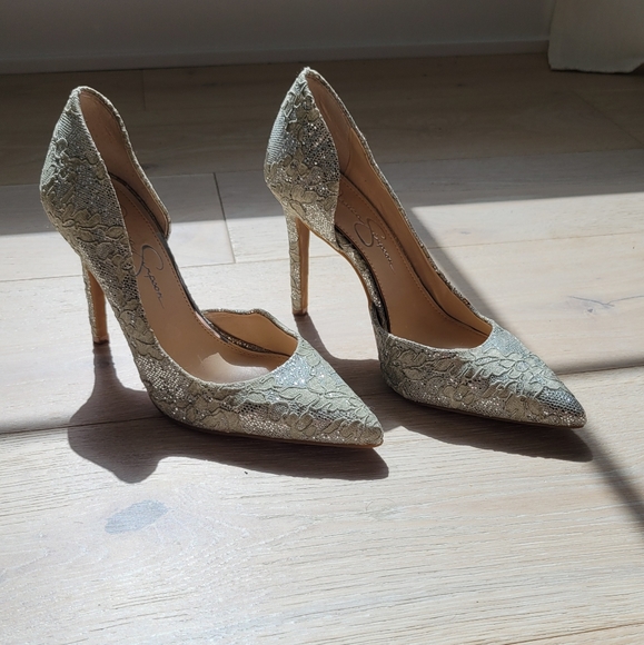 JESSICA SIMPSON | Silver Heels - Picture 9 of 10